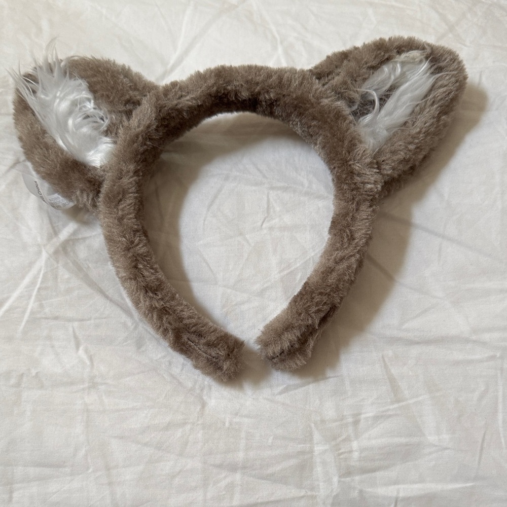 Great Wolf Lodge Furry Gray and White Ears Headband.